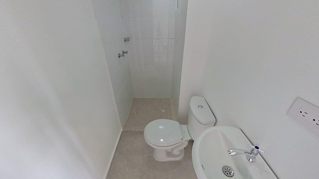 venta-24aee2ca2e-18-1100